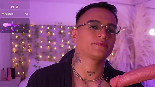 LiamDeep online show from 12.22.25