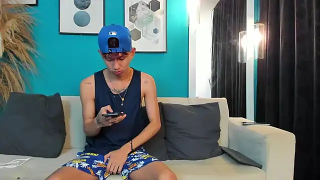 Snapshot of Marcus_and_Tony chatting on 01.15.26 Marcus and Tony online show from 01.15.26