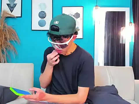 Marcus and Tony online show from 03.08.26