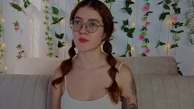 MiaWinxxx online show from 10.07.25