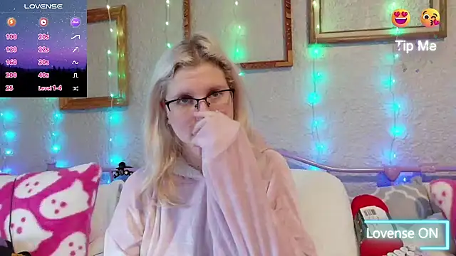 Snapshot of samanthamalichite chatting on 01.16.26 samanthamalichite online show from 01.16.26