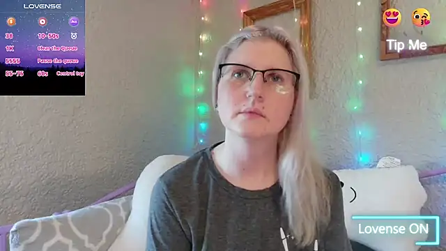 Snapshot of samanthamalichite chatting on 02.06.26 samanthamalichite online show from 02.06.26