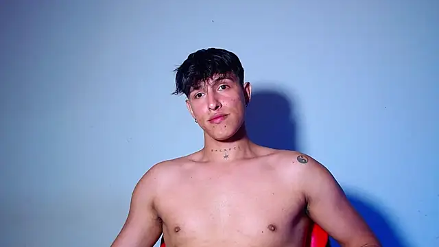 rowanbigboy23 online show from 05.05.26