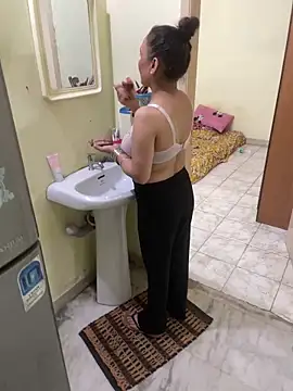 Snapshot of stargroup chatting on 11.07.25 stargroup online show from 11.07.25