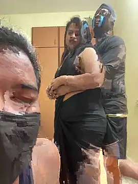 Snapshot of stargroup chatting on 12.20.25 stargroup online show from 12.20.25