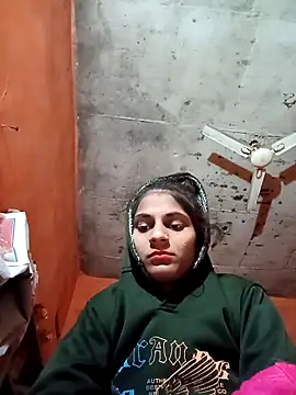 Snapshot of Jyoti_thakurr chatting on 11.14.25 Jyoti thakurr online show from 11.14.25