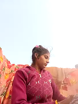 Snapshot of Jyoti_thakurr chatting on 11.20.25 Jyoti thakurr online show from 11.20.25