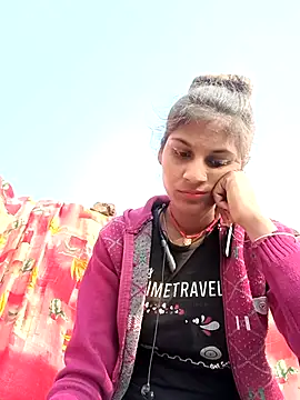 Snapshot of Jyoti_thakurr chatting on 11.21.25 Jyoti thakurr online show from 11.21.25