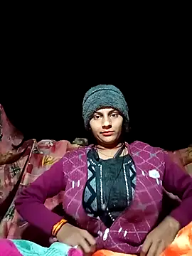 Snapshot of Jyoti_thakurr chatting on 11.23.25 Jyoti thakurr online show from 11.23.25