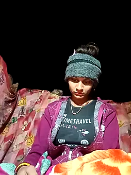 Snapshot of Jyoti_thakurr chatting on 11.28.25 Jyoti thakurr online show from 11.28.25