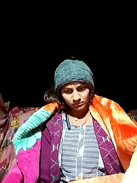 Snapshot of Jyoti_thakurr chatting on 12.05.25 Jyoti thakurr online show from 12.05.25