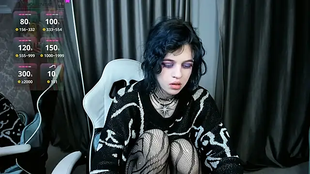 NoelleGothicShadow online show from 04.30.26