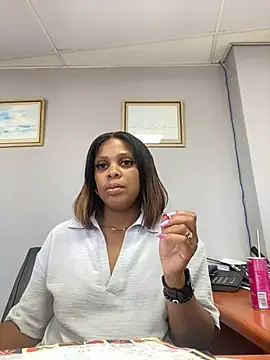 Snapshot of 031bubbles chatting on 02.06.26 031bubbles online show from 02.06.26