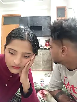 Snapshot of romantic_couple1 chatting on 01.07.26 romantic couple1 online show from 01.07.26