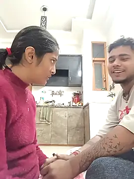 Snapshot of romantic_couple1 chatting on 01.09.26 romantic couple1 online show from 01.09.26