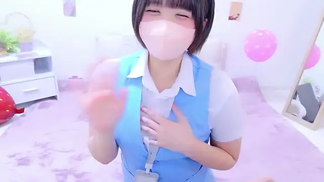 Hinata Sun online show from 05.04.26