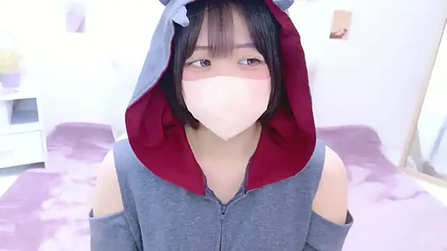 Hinata Sun online show from 06.09.26