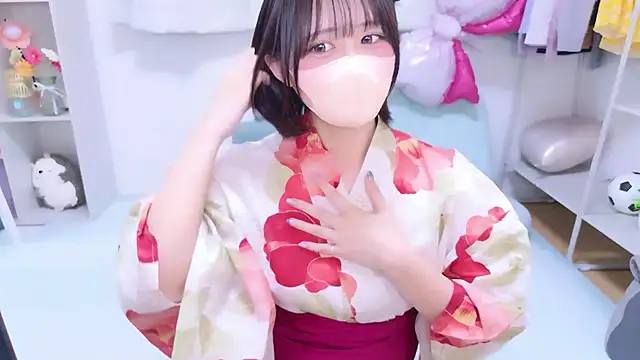 Hinata Sun online show from 07.15.26