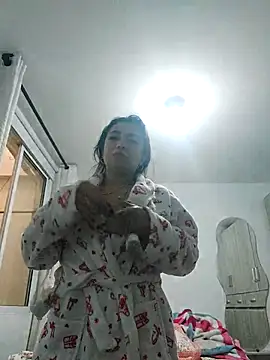 Snapshot of mia_mancinii chatting on 02.17.26 mia mancinii online show from 02.17.26