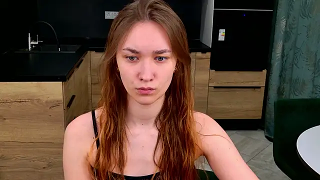 AmadaReine online show from 04.24.26
