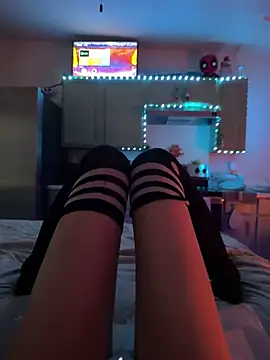 Snapshot of littiekitty chatting on 09.26.25 littiekitty online show from 09.26.25