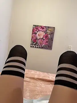 Snapshot of littiekitty chatting on 11.07.25 littiekitty online show from 11.07.25