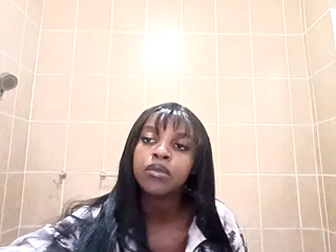 Snapshot of Himissnoire chatting on 03.10.26 Himissnoire online show from 03.10.26