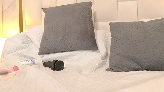 Snapshot of samatha_monrroe chatting on 10.11.25 samatha monrroe online show from 10.11.25