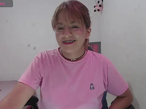 karamirror  online show from 09.19.25