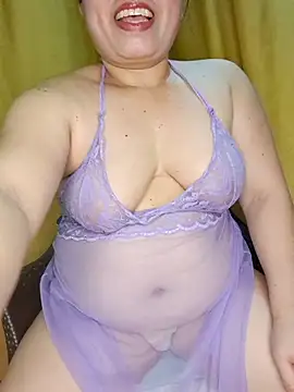 Snapshot of hotlyn45 chatting on 03.07.26 hotlyn45 online show from 03.07.26