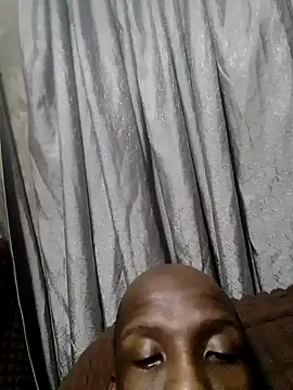 Snapshot of longdickson12345 chatting on 09.21.25 longdickson12345 online show from 09.21.25