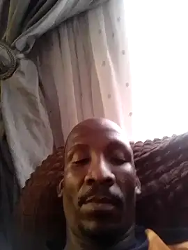 Snapshot of longdickson12345 chatting on 09.24.25 longdickson12345 online show from 09.24.25