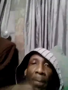 Snapshot of longdickson12345 chatting on 10.01.25 longdickson12345 online show from 10.01.25