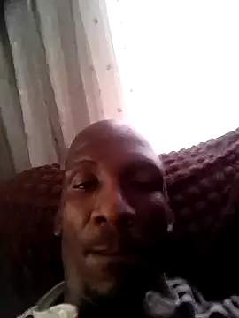 Snapshot of longdickson12345 chatting on 10.03.25 longdickson12345 online show from 10.03.25