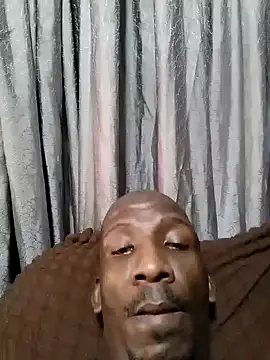 Snapshot of longdickson12345 chatting on 10.13.25 longdickson12345 online show from 10.13.25