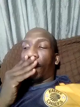 Snapshot of longdickson12345 chatting on 10.19.25 longdickson12345 online show from 10.19.25