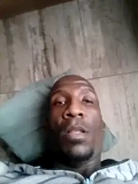 Snapshot of longdickson12345 chatting on 11.06.25 longdickson12345 online show from 11.06.25