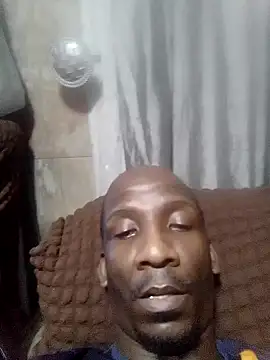 Snapshot of longdickson12345 chatting on 11.12.25 longdickson12345 online show from 11.12.25