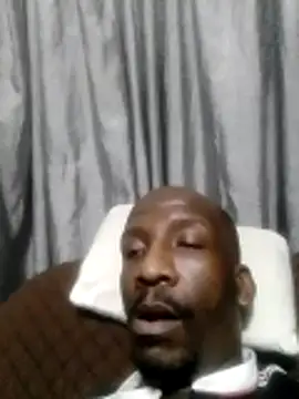 Snapshot of longdickson12345 chatting on 11.27.25 longdickson12345 online show from 11.27.25