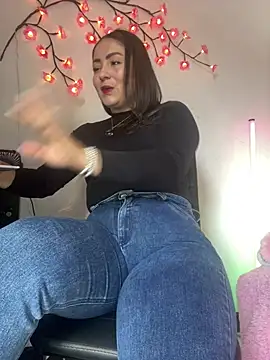 Amelia laurent online show from 05.03.26