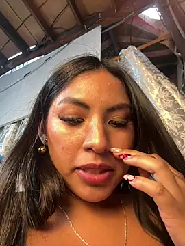 BrunetteBliss69 online show from 05.20.26