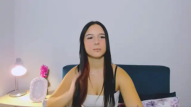 TaliaAdorable online show from 11.19.25