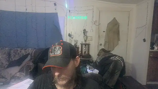 Snapshot of Poundtown1226 chatting on 01.07.26 Poundtown1226 online show from 01.07.26