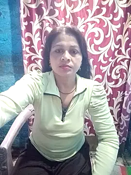 Snapshot of Sexy_Ruby04 chatting on 10.04.25 Sexy Ruby04 online show from 10.04.25