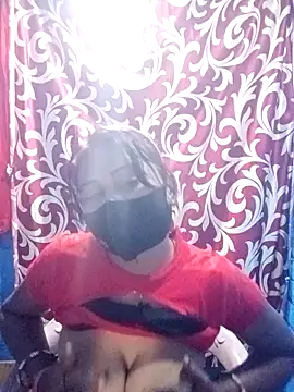 Snapshot of Sexy_Ruby04 chatting on 10.26.25 Sexy Ruby04 online show from 10.26.25