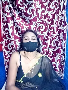 Snapshot of Sexy_Ruby04 chatting on 10.30.25 Sexy Ruby04 online show from 10.30.25