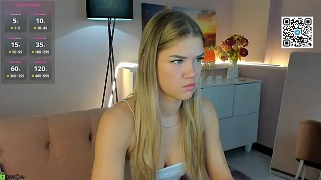 CherryLexi  online show from 04.24.26
