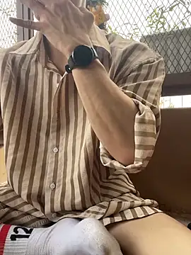 anhkiet huang online show from 12.18.25