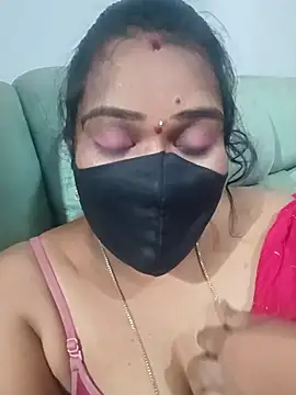 Snapshot of sujuta chatting on 09.08.25 sujuta online show from 09.08.25