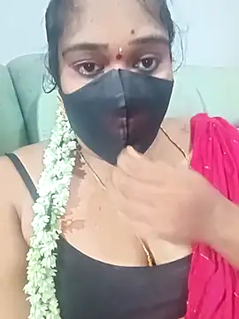 Snapshot of sujuta chatting on 09.10.25 sujuta online show from 09.10.25